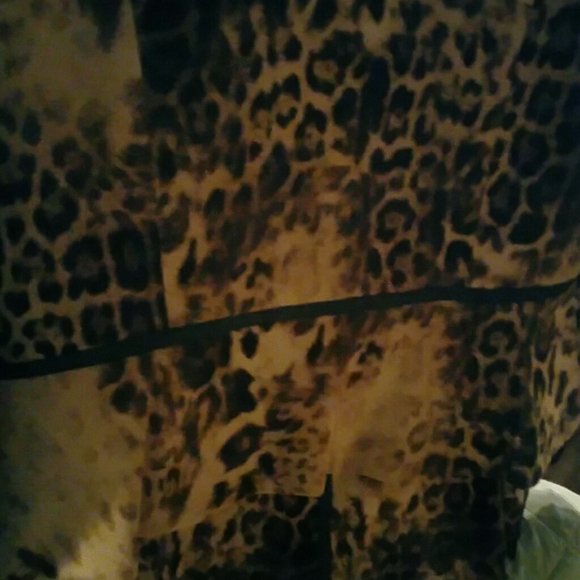 Suit - Picture 4 of 5